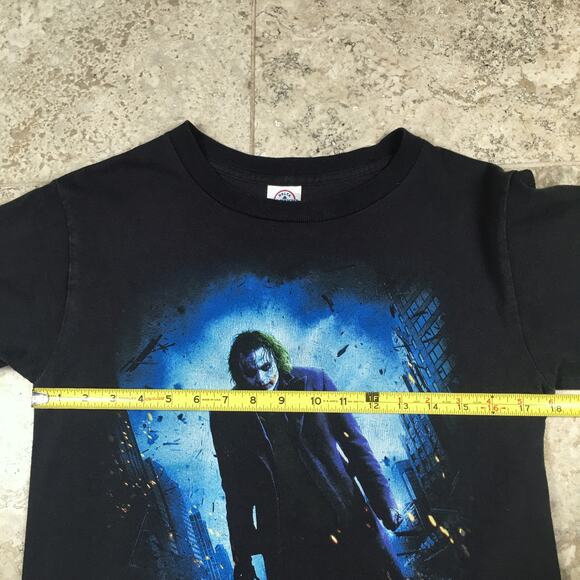 Y2K 2008 The Dark Knight Joker Graphic T Shirt Movie Promo Tee DC Comics Book - Picture 10 of 12